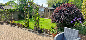 Photo 25- click for photo gallery